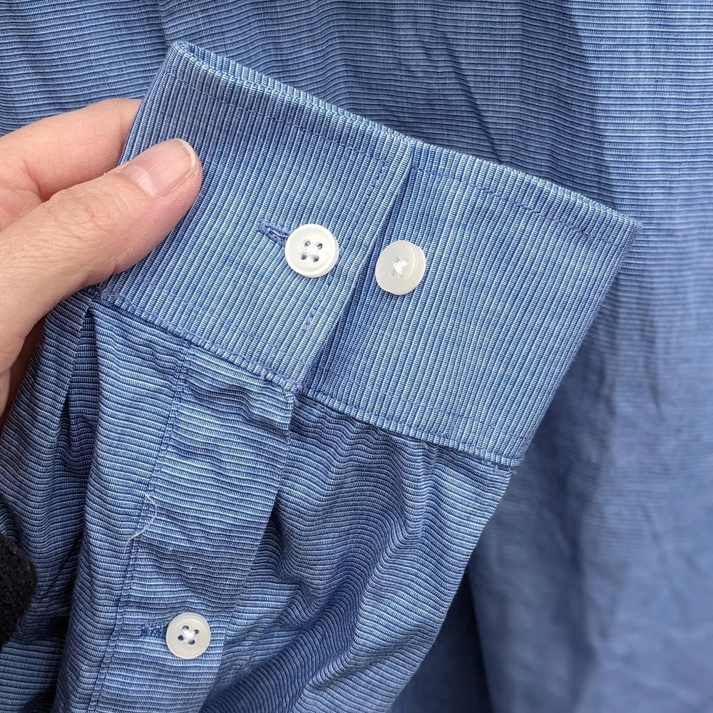 🤩Michael Kors Slim Fit Dress Shirt - Picture 2 of 5